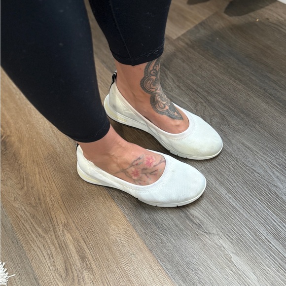 GUC Michael Kors Upton Sport Ballet Flat Women’s - Picture 6 of 13